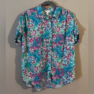 $6🩷Bundled Time and Tru Floral Shirt